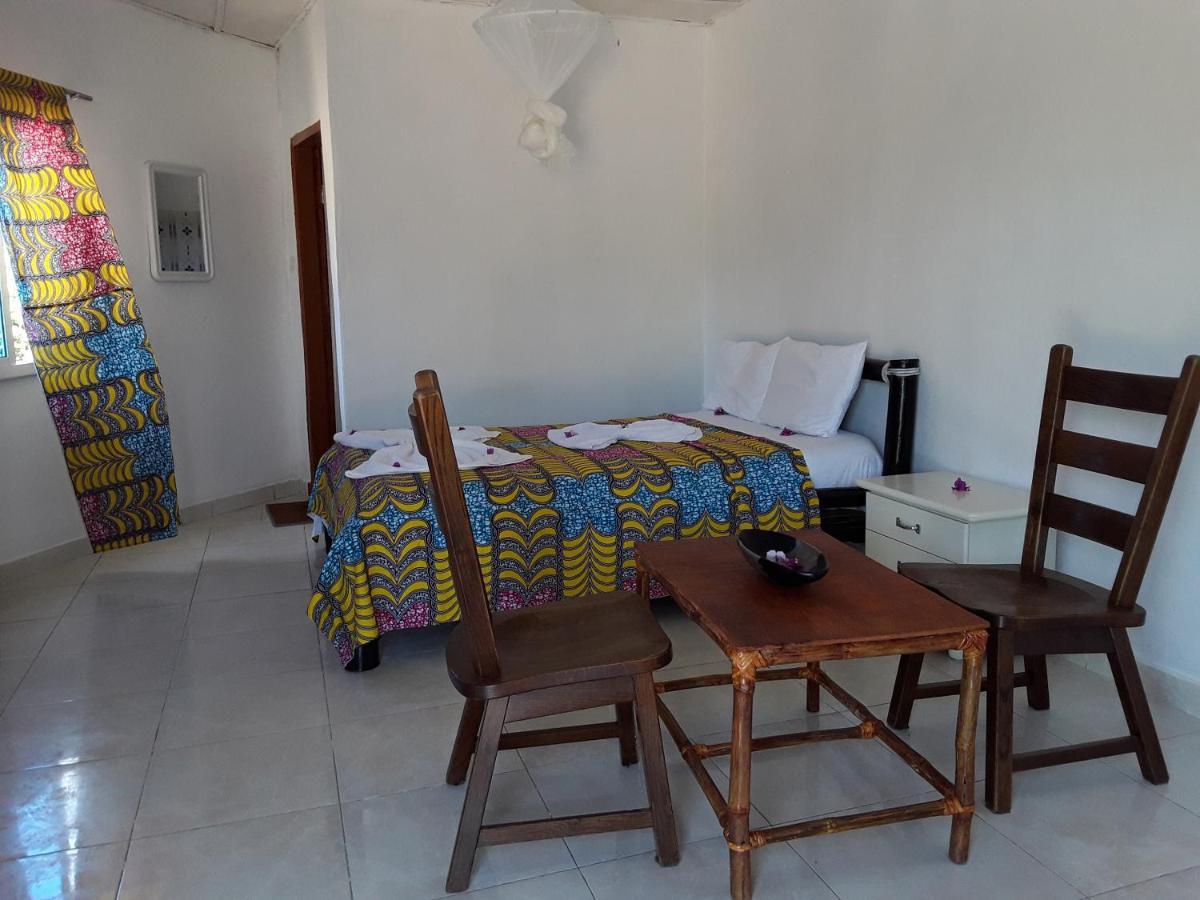 Kinkiliba Beach Lodge Sanyang Luaran gambar